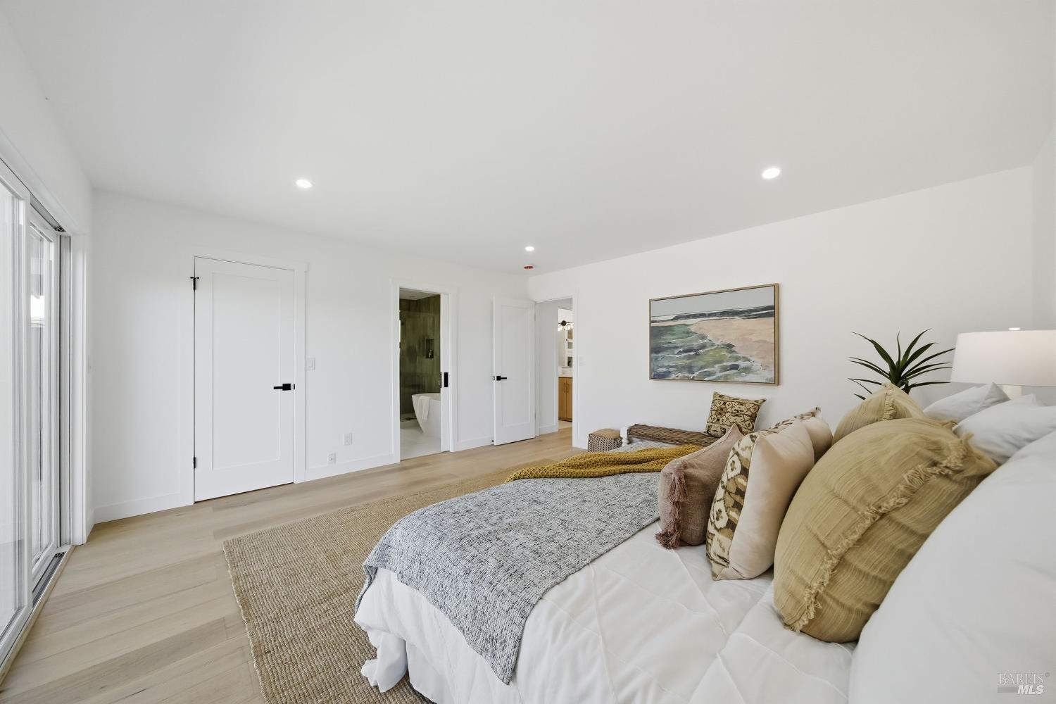 121 San Marino Drive