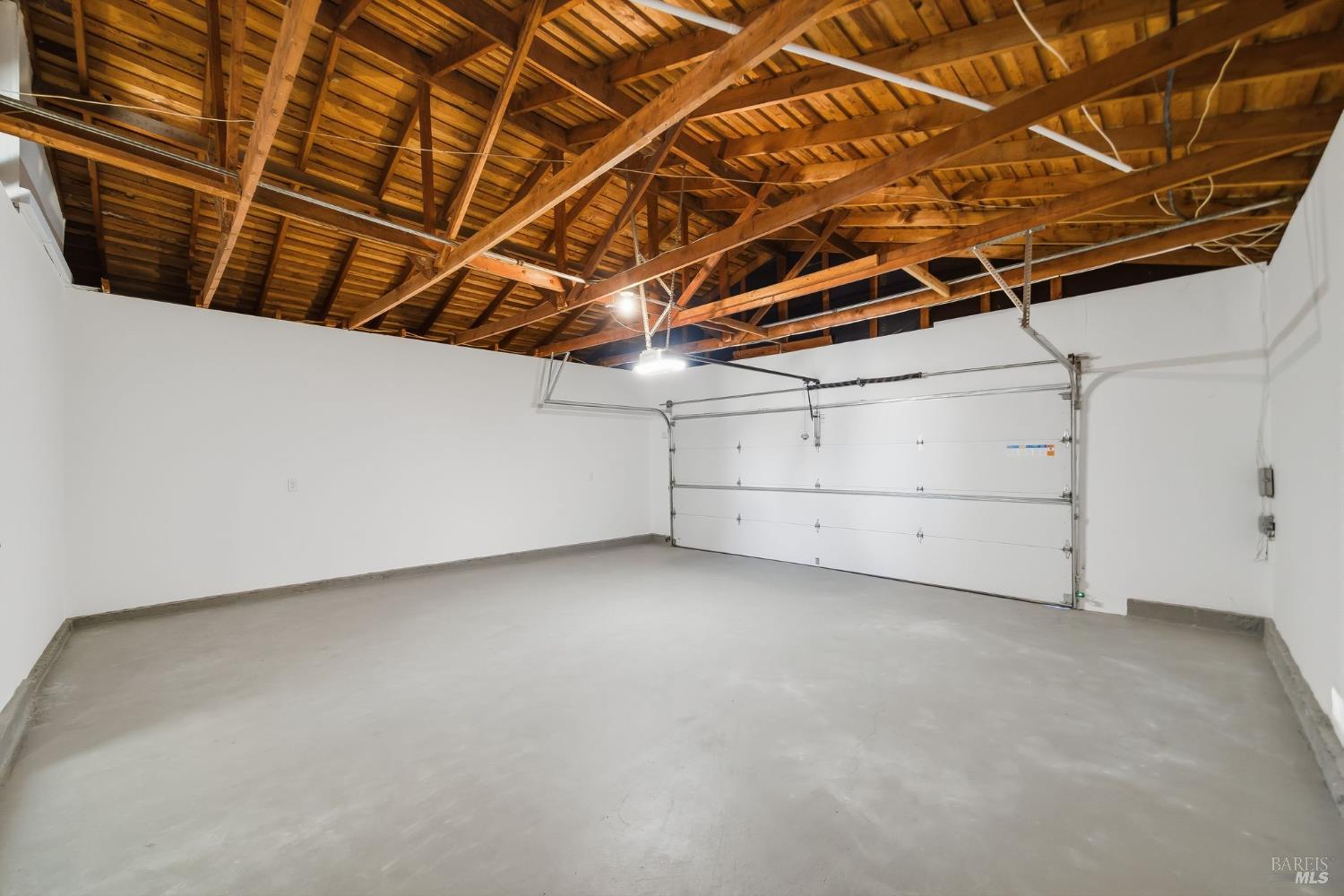 121 San Marino Drive