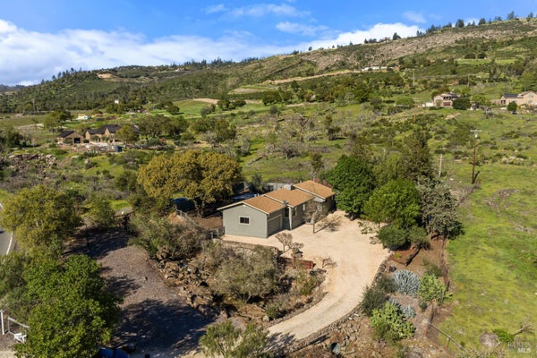 807 DEER PARK RD, SAINT HELENA, CA 94574 - Image 64f643e902f52beaaf9db515c4d68e6d/370606048