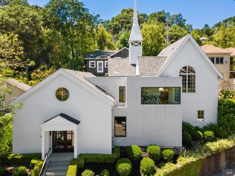Photo of 1405 San Anselmo Avenue, San Anselmo, CA 94960 (MLS # 326040429)