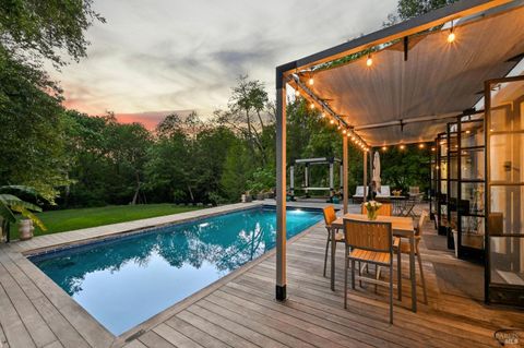 Photo of 899 Adobe Canyon Road, Kenwood, CA 95452 (MLS # 326018804)