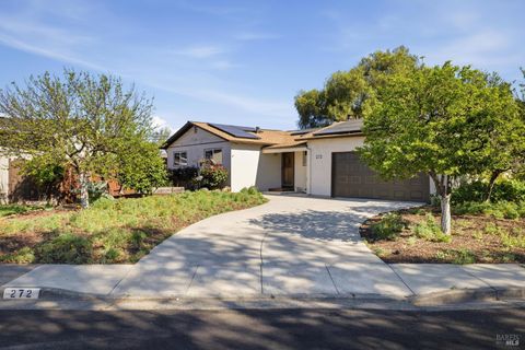 Photo of 272 Adele Avenue, Rohnert Park, CA 94928 (MLS # 326016044)
