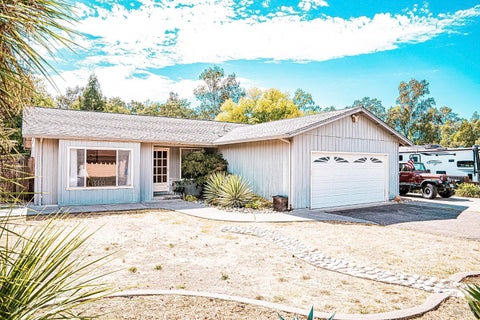 Photo of 798 Colleen Drive, Windsor, CA 95492 (MLS # 326045667)