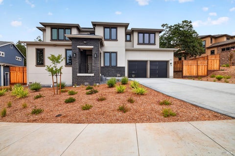 Photo of 1913 Carlile Place, Santa Rosa, CA 95403 (MLS # 326046012)