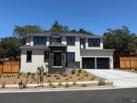 Photo of 1913 Carlile Place, Santa Rosa, CA 95403 (MLS # 326046012)