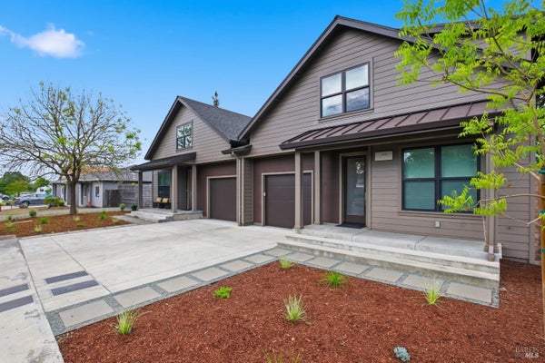 49 URSULINE RD, SANTA ROSA, CA 95403 - Image 6a36da980dce30ec4b9f21063aa1dfcd/2992776984