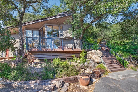 Photo of 556 Montecito Boulevard, Napa, CA 94559 (MLS # 326074211)