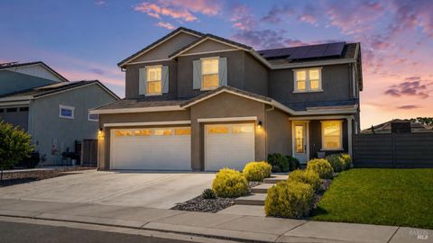 Photo of 1430 Roosevelt Street, Dixon, CA 95620 (MLS # 326042367)