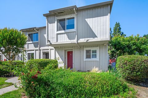 Photo of 31 Front Street #A, Healdsburg, CA 95448 (MLS # 326043242)