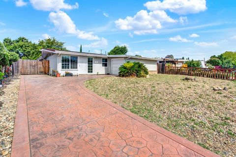 Photo of 1131 1st Street, Fairfield, CA 94533 (MLS # 326051225)