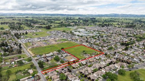 Photo of 2803 Dutton Meadow, Santa Rosa, CA 95407 (MLS # 326020256)