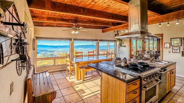 34100 MENDOCINO PASS RD, COVELO, CA 95428 - Image 6e4aa4cee4bf1131b2f5f6bf3031cd40/995894837