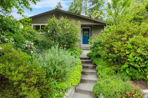 Photo of 7960 Bella Vista Drive, Sebastopol, CA 95472 (MLS # 326046734)