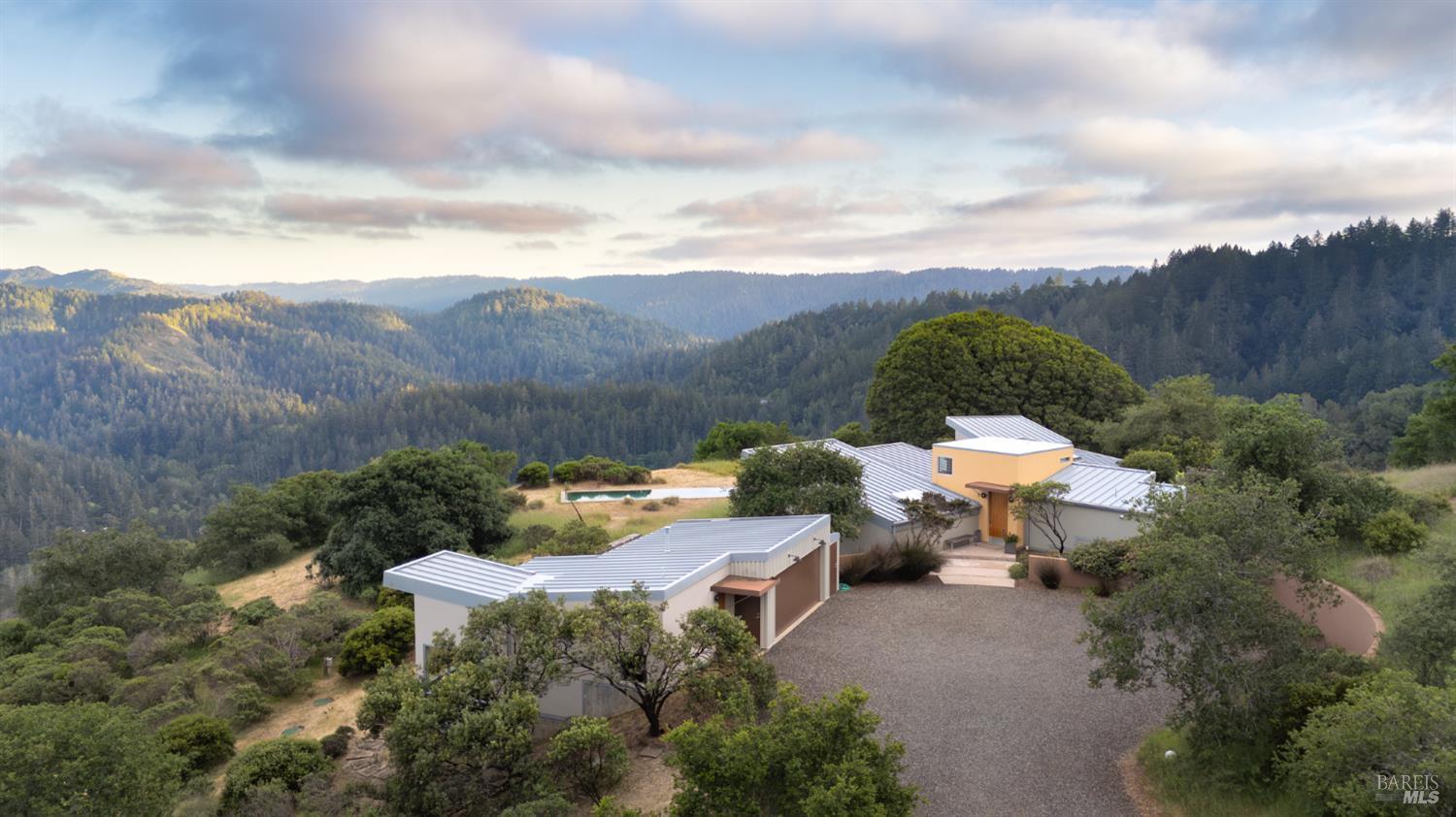 200 Mountain King Road