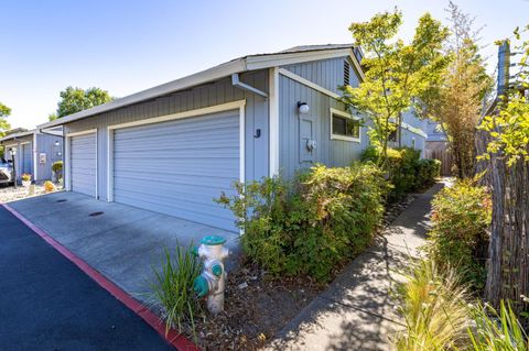 Photo of 19167 Robinson Road #J, Sonoma, CA 95476 (MLS # 326059153)