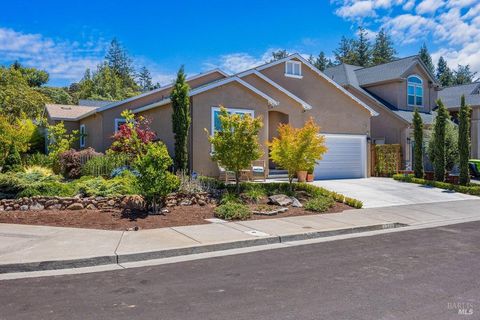 Photo of 3700 Paxton Place, Santa Rosa, CA 95404 (MLS # 326025789)