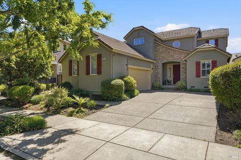Photo of 925 Pinot Noir Way, Windsor, CA 95492 (MLS # 326027971)