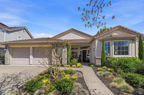 Photo of 1043 Allen Street, Petaluma, CA 94954 (MLS # 326021897)