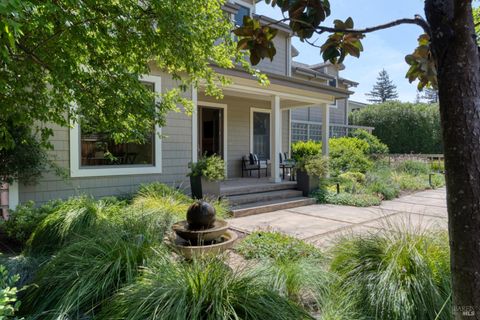 Photo of 999 Pratt Avenue, Saint Helena, CA 94574 (MLS # 326038751)