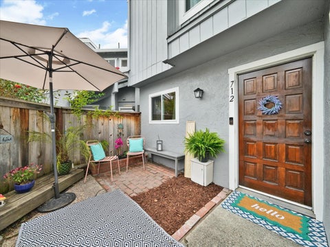 Photo of 712 Racquet Club Circle, Rohnert Park, CA 94928 (MLS # 326057739)