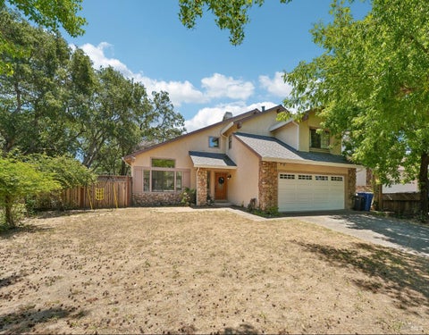 Photo of 149 Cottontail Way, Windsor, CA 95492 (MLS # 326059849)