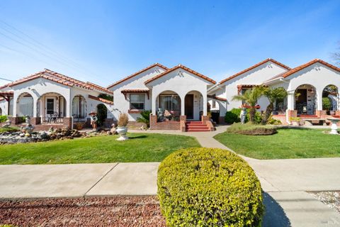 Photo of 803 E 5th Street, Benicia, CA 94510 (MLS # 326011442)