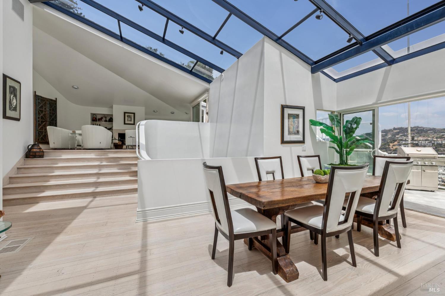 314 Bella Vista Avenue