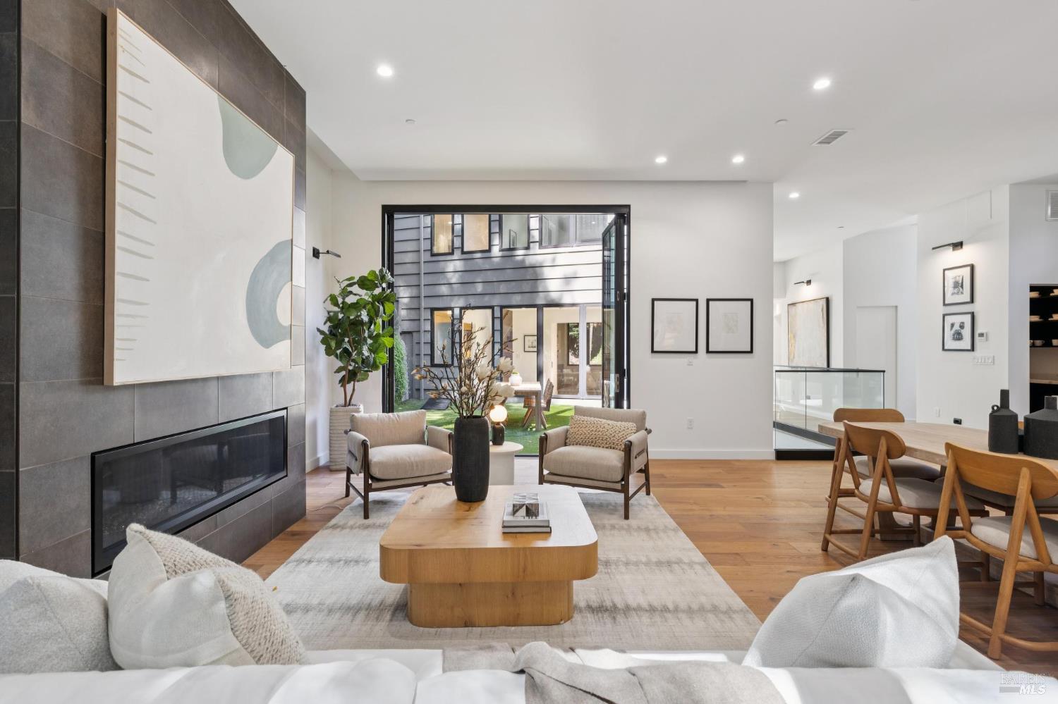 5 Tartan Road