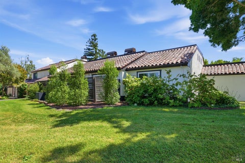 Photo of 179 Vineyard Circle, Sonoma, CA 95476 (MLS # 326045846)