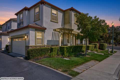 Photo of 101 Barbera Court, Vacaville, CA 95687 (MLS # 326069806)