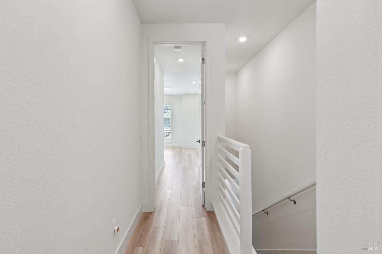 218 Verandah Avenue
