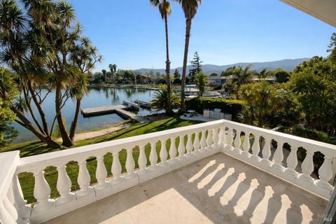 Photo of 124 Montego Key, Novato, CA 94949 (MLS # 326023136)