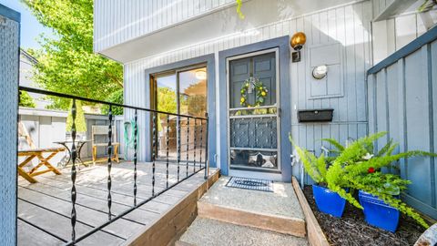 Photo of 5 Love Court, Fairfax, CA 94930 (MLS # 326033067)
