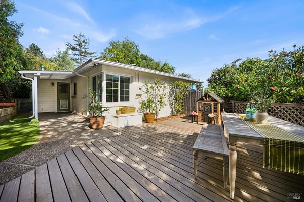293 BUNGALOW AVE, SAN RAFAEL, CA 94901 - Image 7cf25b4e2e39c8d29899523b4dd71166/3986280328