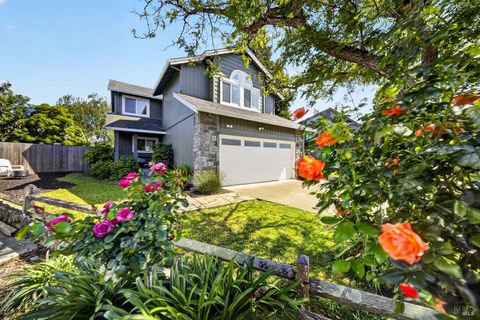 Photo of 26 Jason Court, Petaluma, CA 94954 (MLS # 326036161)