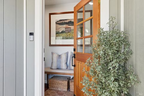 Photo of 3350 Linda Mesa Way, Napa, CA 94558 (MLS # 326020603)