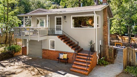 Photo of 241 Floribel Avenue, San Anselmo, CA 94960 (MLS # 326016692)