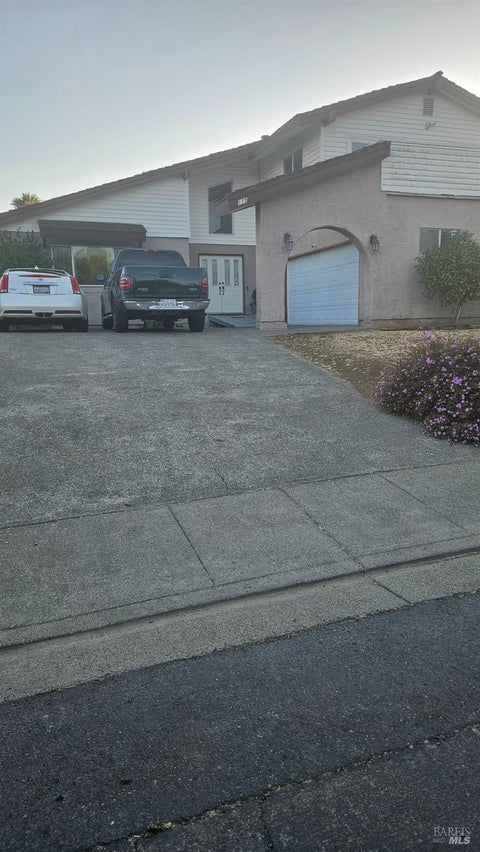 Photo of 115 Luann Court, Vallejo, CA 94589 (MLS # 326076740)