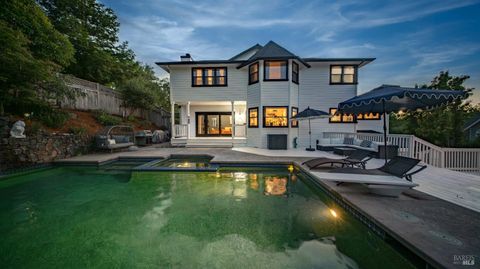 Photo of 782 El Paseo Drive, Petaluma, CA 94952 (MLS # 326044756)