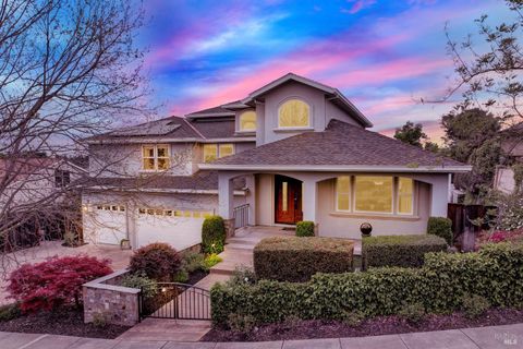 Photo of 213 Cardwell Court, Napa, CA 94559 (MLS # 326023133)