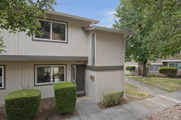 13 OLIVA DR # F, NOVATO, CA 94947 - Image 82aecfb1f2e9cd434e5236a4c133df23/3263460746