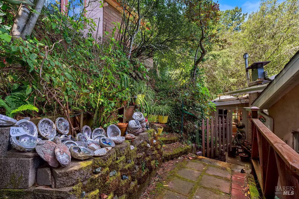 51 Monte Cimas Avenue