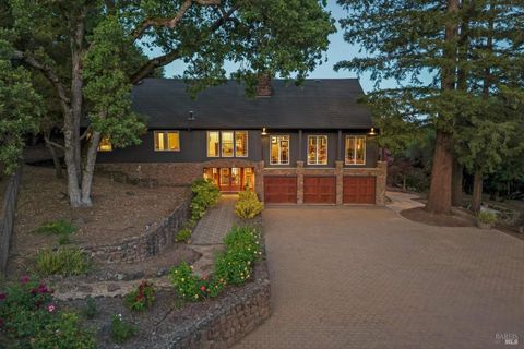 Photo of 3745 Grove Street, Sonoma, CA 95476 (MLS # 326030955)