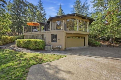 Photo of 650 Wild Oak Drive, Santa Rosa, CA 95409 (MLS # 326081429)