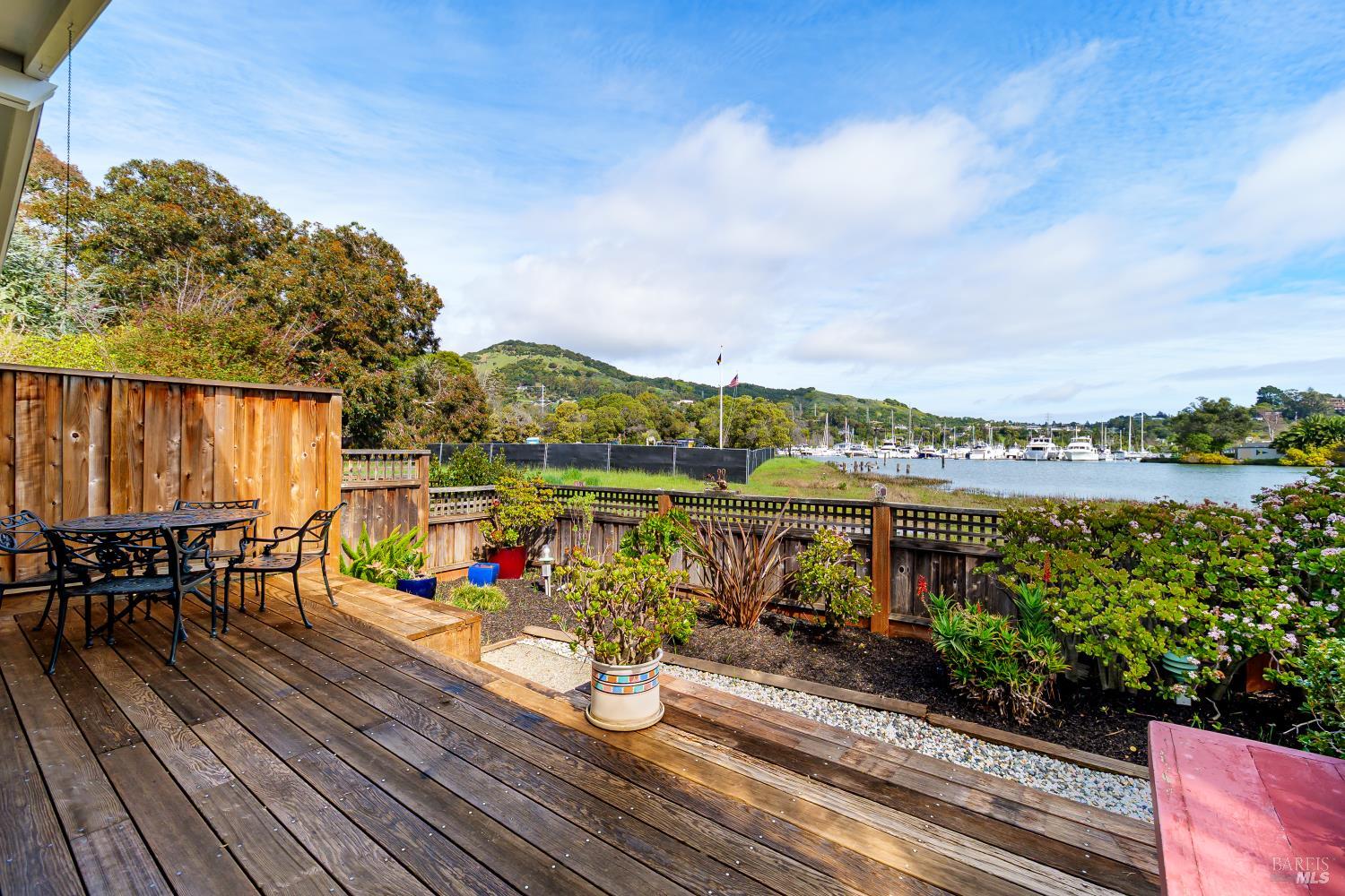 50 Porto Bello Drive
