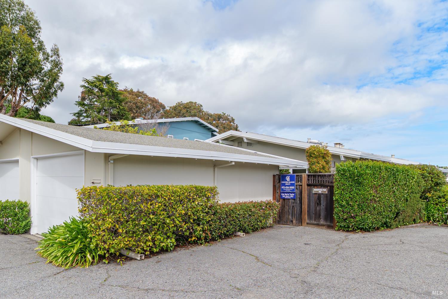 50 Porto Bello Drive