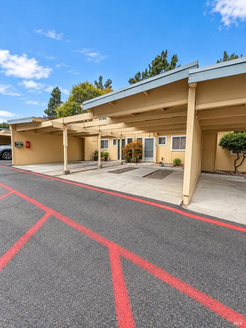 Photo of 409 Joan Vista Street, El Sobrante, CA 94803 (MLS # 326078954)