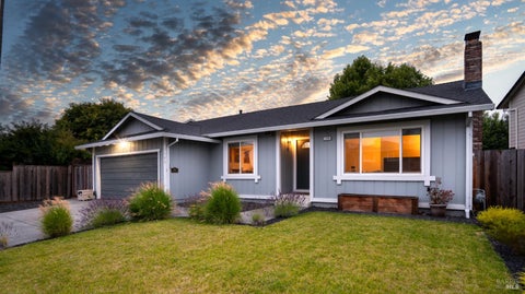 Photo of 1120 Santa Clara Lane, Petaluma, CA 94954 (MLS # 326054120)