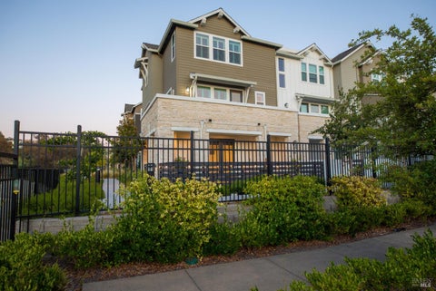 Photo of 409 Semillon Lane, Santa Rosa, CA 95403 (MLS # 326059672)