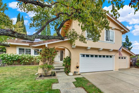 Photo of 1720 Wayne Court, Fairfield, CA 94534 (MLS # 326074869)